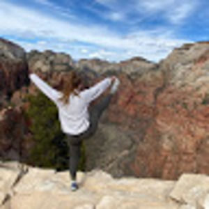 Meet your Posher, Casee